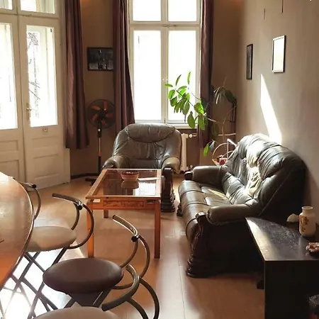 Private In The Heart Of Séjour chez l'habitant